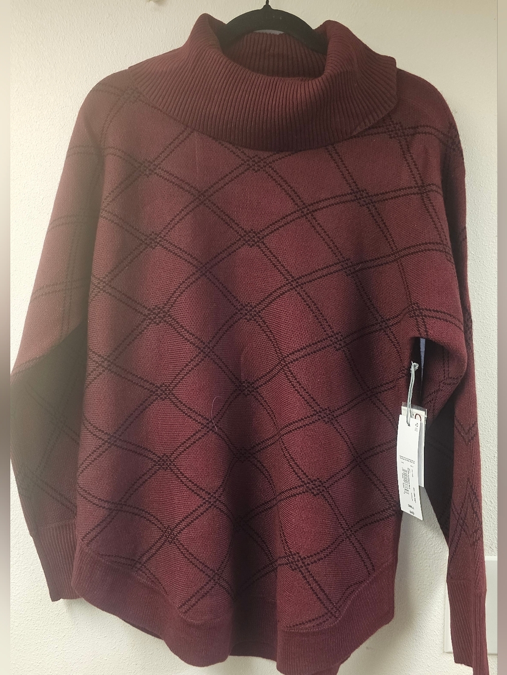 Women Liz Claiborne Sweater, Burgundy, 